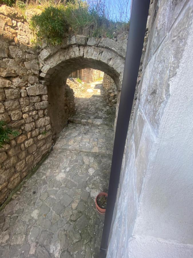 Apartments Gusar Ulcinj Exterior foto